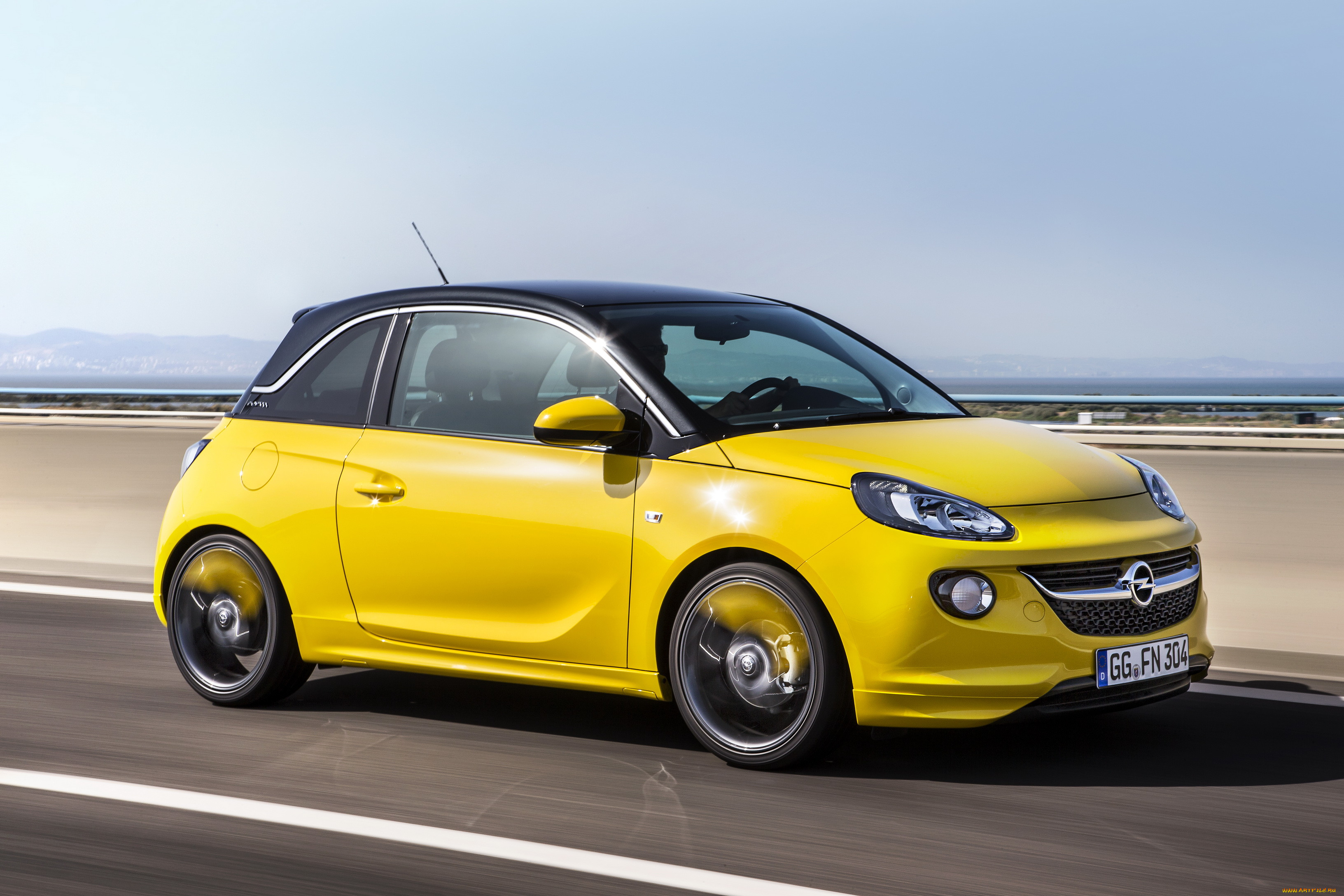 opel adam